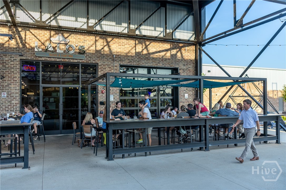 2765 Electric Avenue