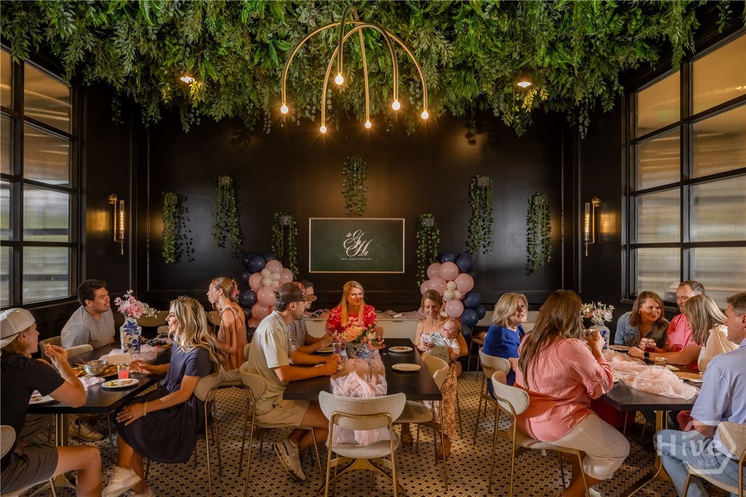 2765 Electric Avenue