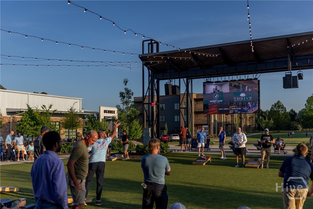 2765 Electric Avenue