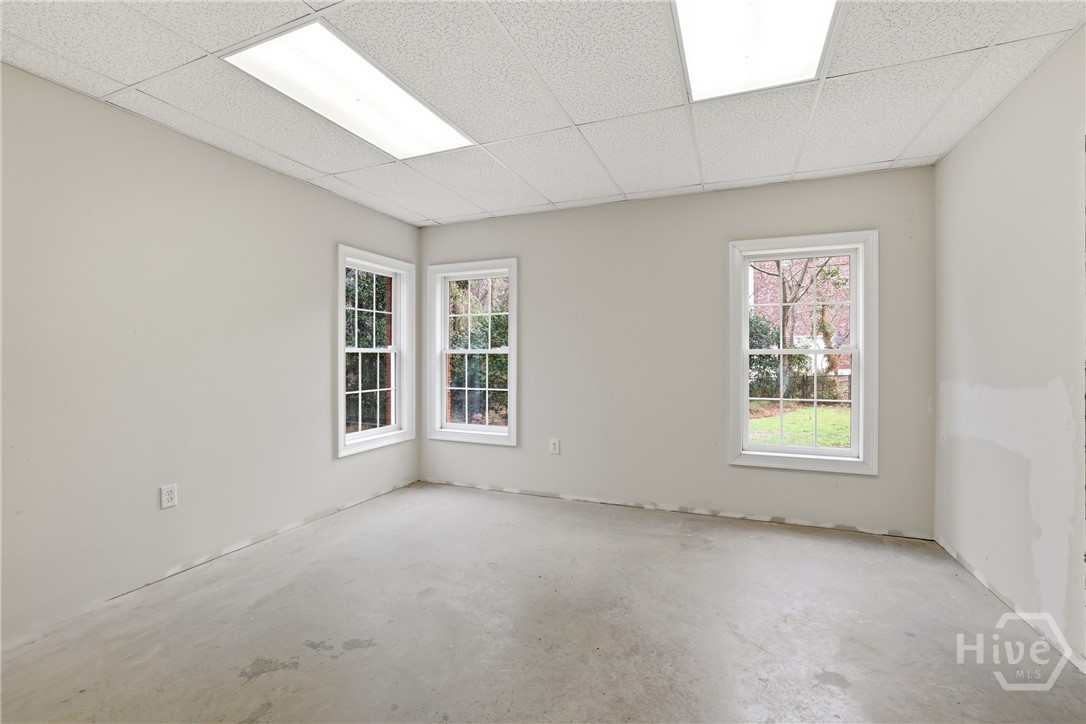 1031 Waterford Court