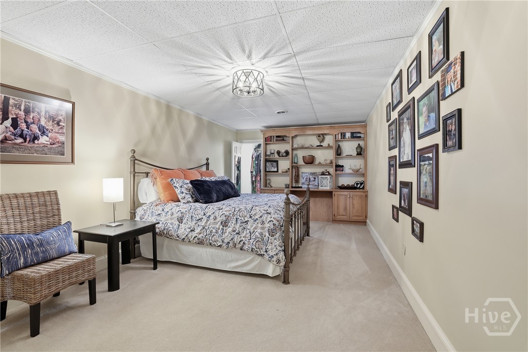 136 Deerhollow Road