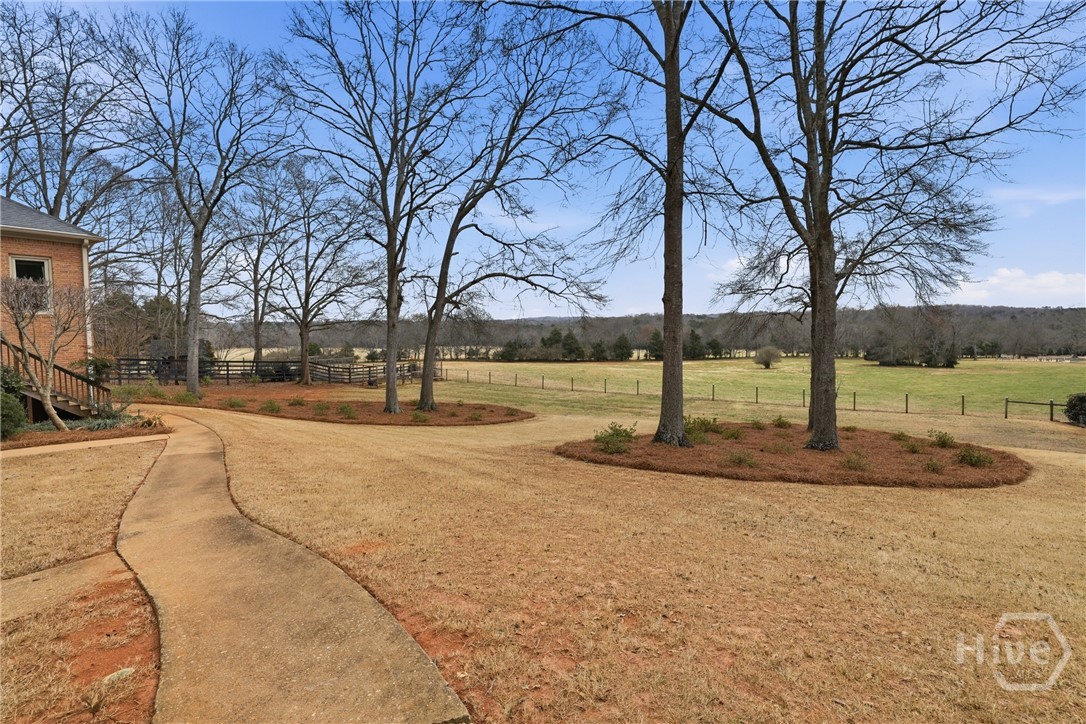 136 Deerhollow Road