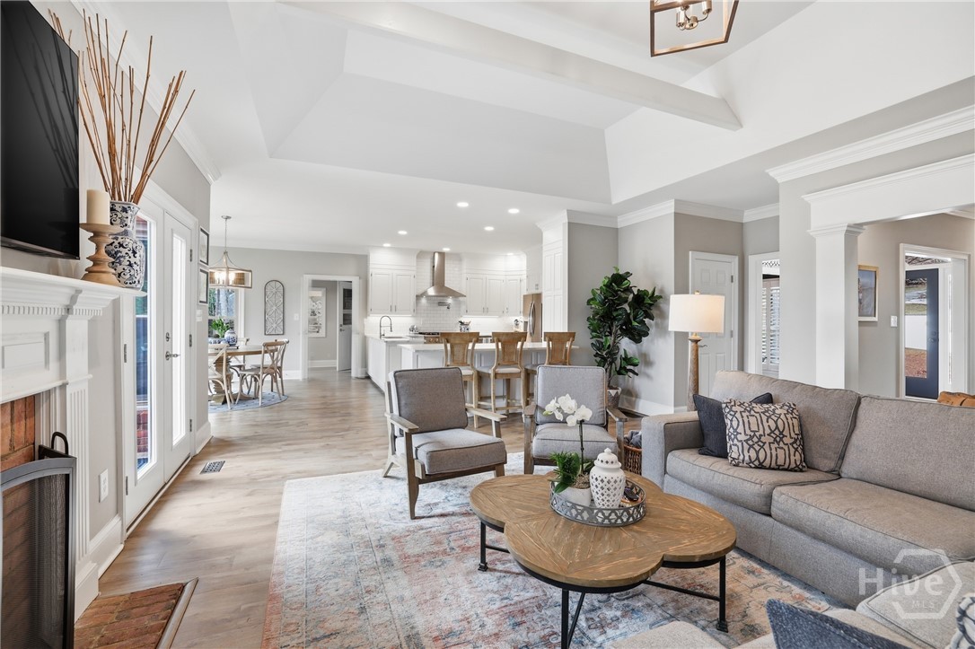 136 Deerhollow Road