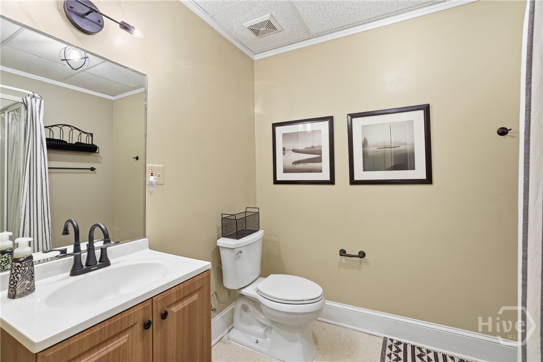 136 Deerhollow Road
