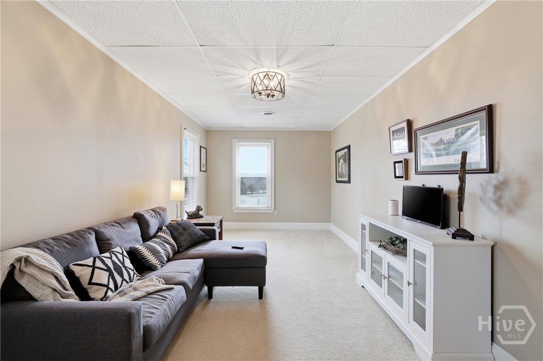 136 Deerhollow Road