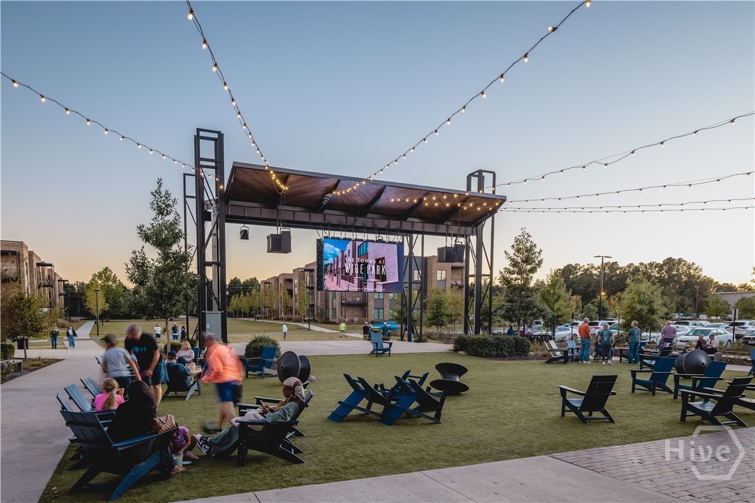 2845 Electric Avenue