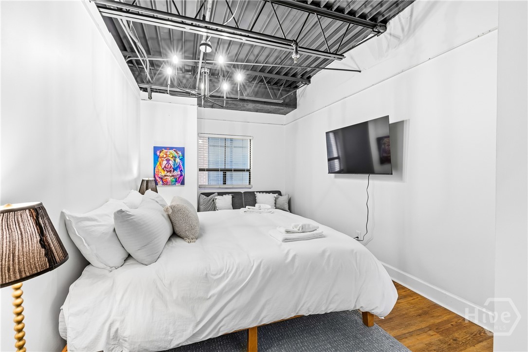 131 E Broad Street 505