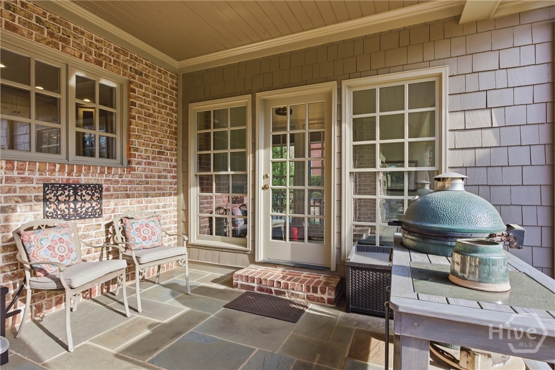 221 Hamilton Road