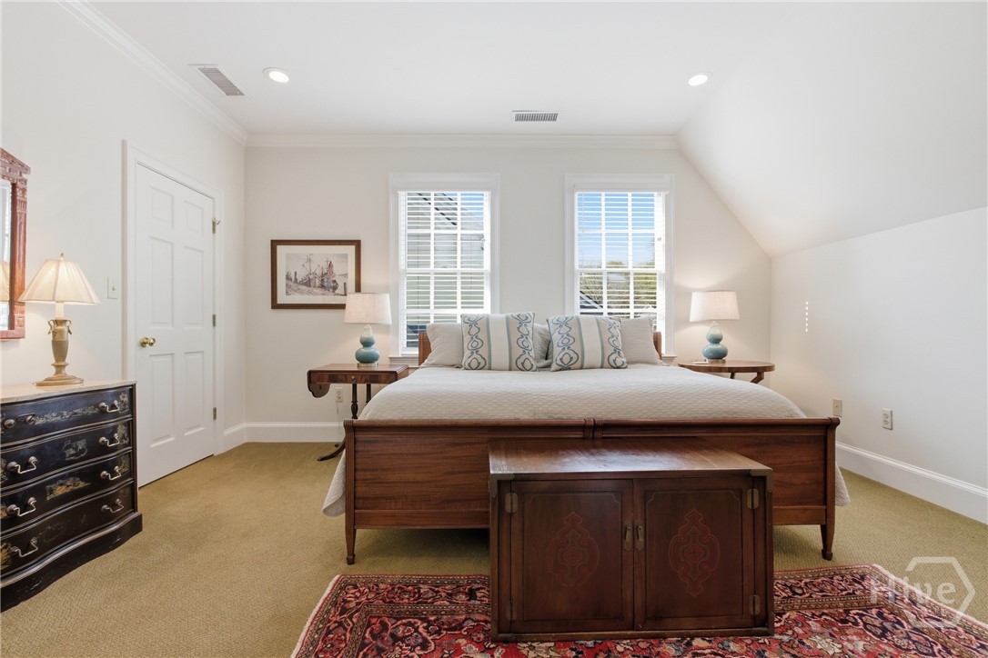 221 Hamilton Road
