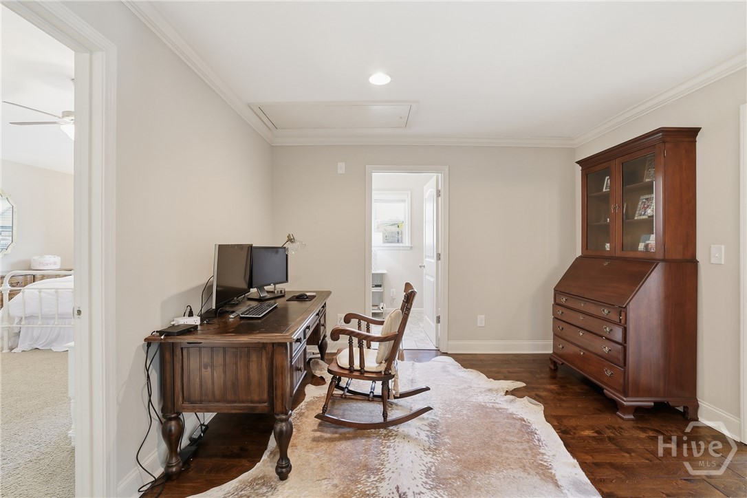 1946 Prince Place