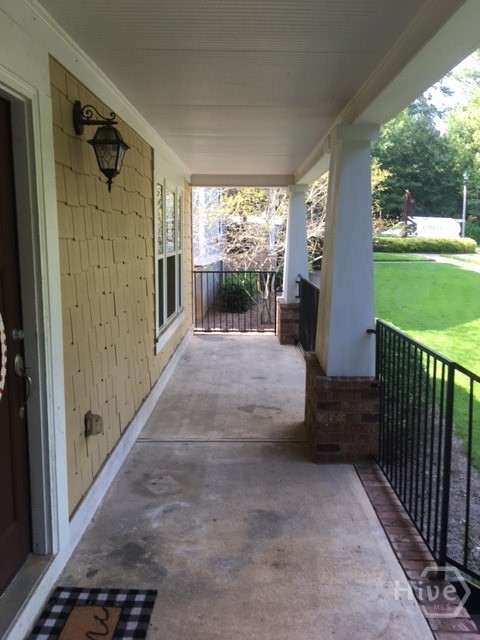490 Barnett Shoals Road 137