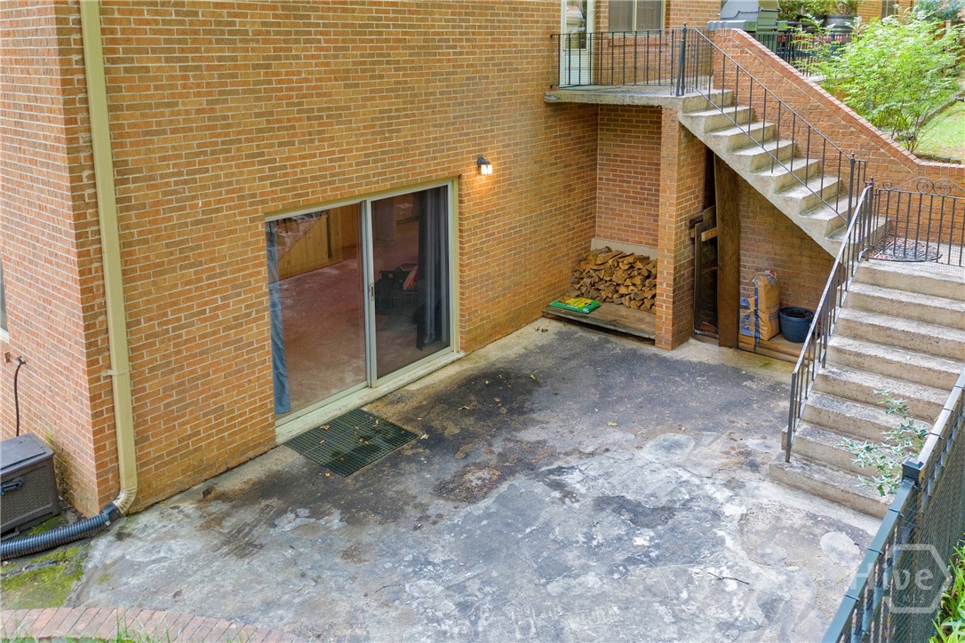 155 Devereux Drive