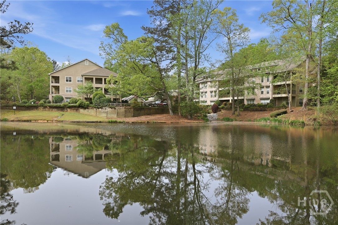 125 Wood Lake Drive 305