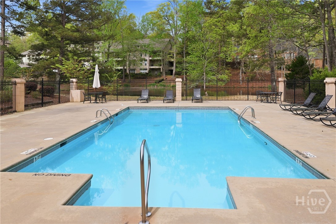 125 Wood Lake Drive 305