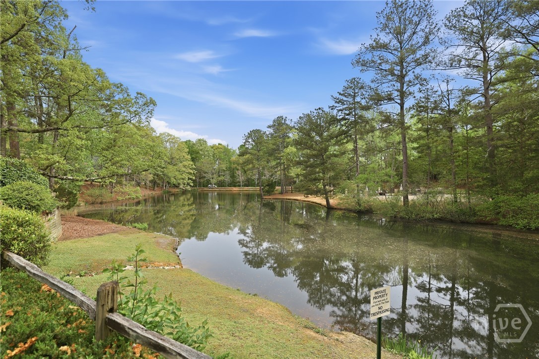 125 Wood Lake Drive 305