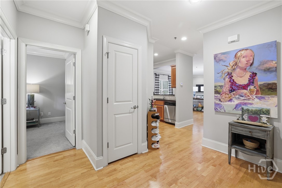 125 Wood Lake Drive 305