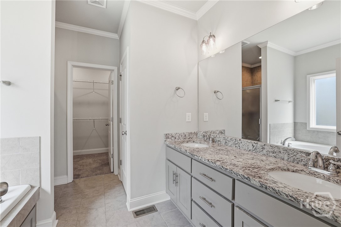 1976 Grove Park Boulevard