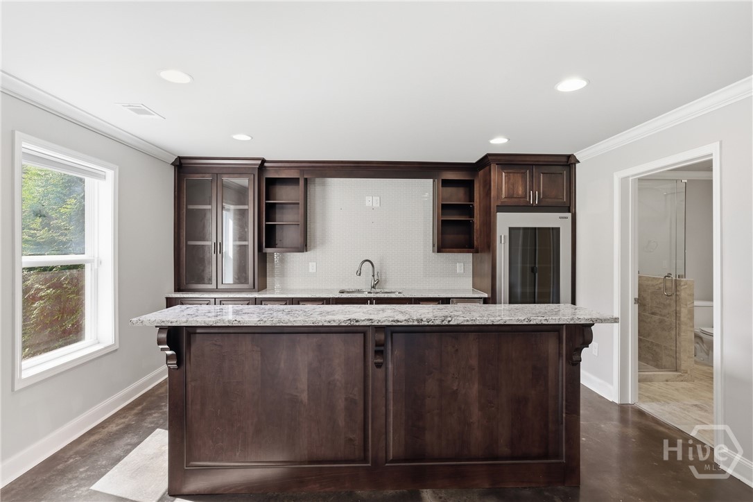 1976 Grove Park Boulevard