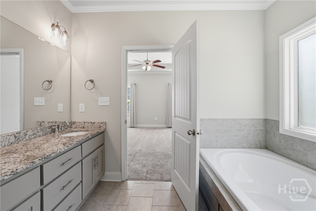 1976 Grove Park Boulevard