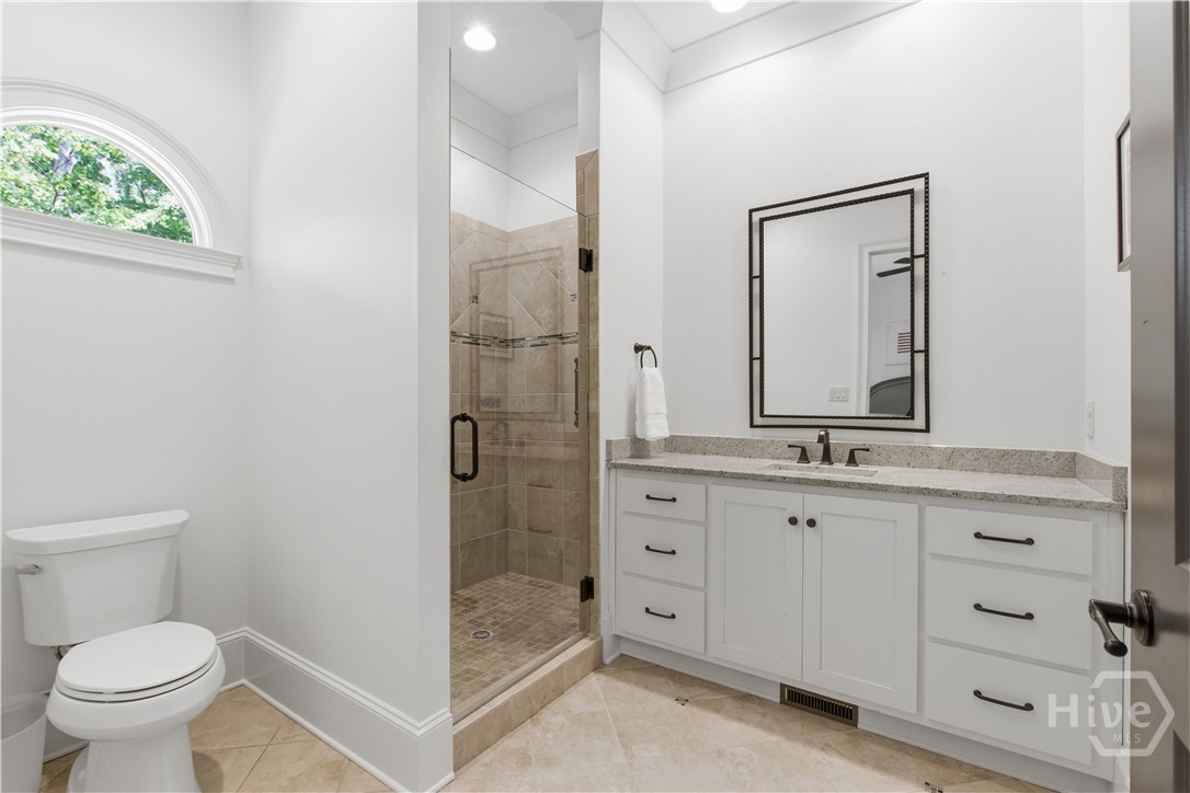 1351 Wareview Court