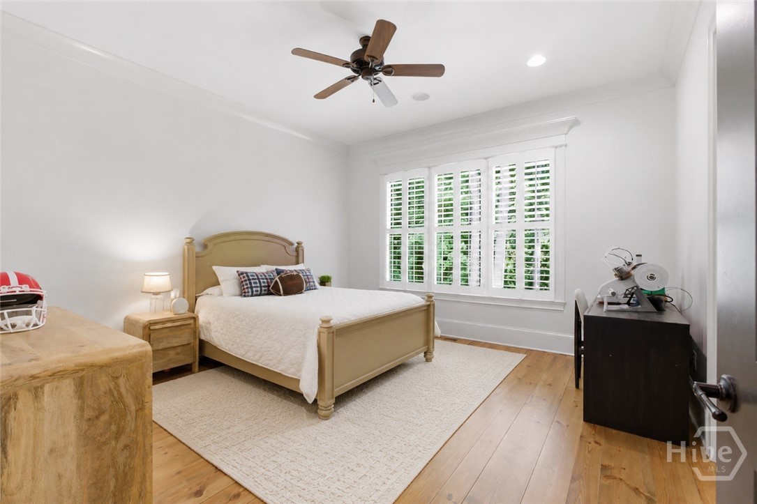 1351 Wareview Court