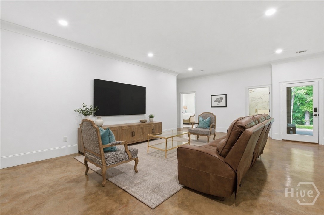 1351 Wareview Court