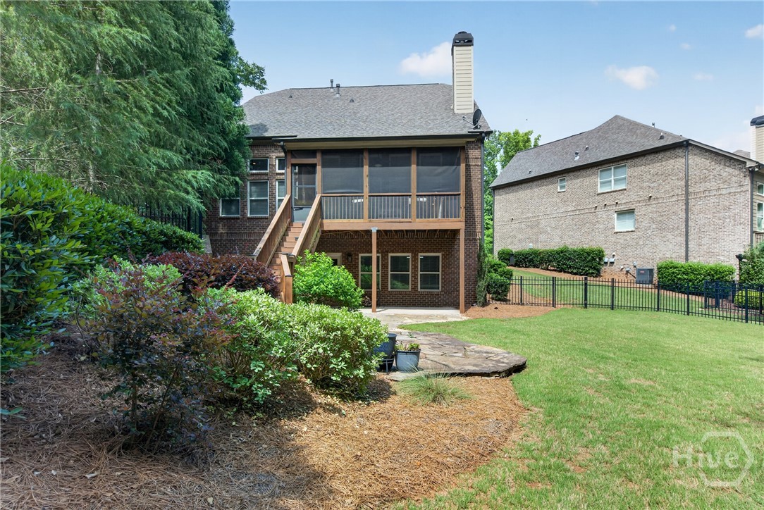 2011 Prince Place