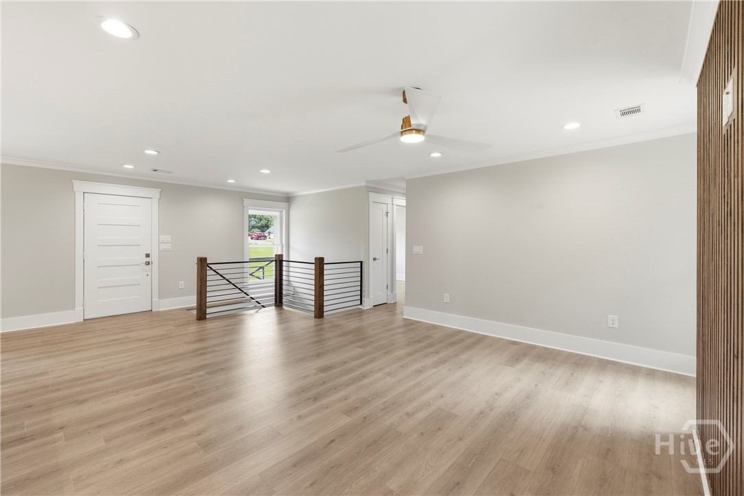 1090 Kenway Drive