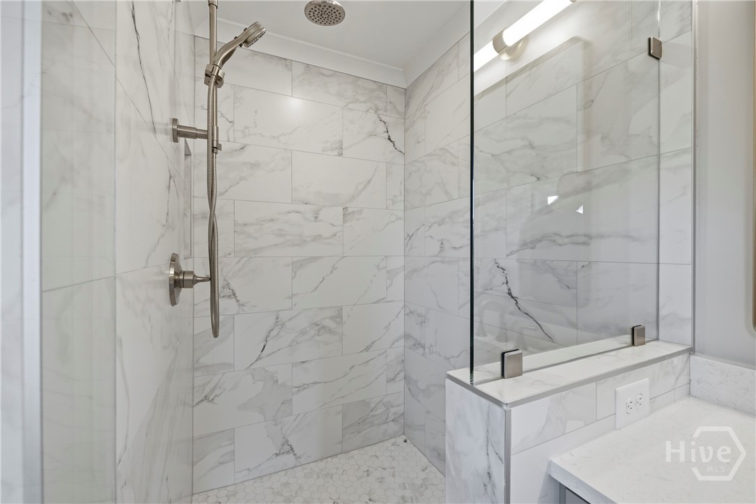 1090 Kenway Drive