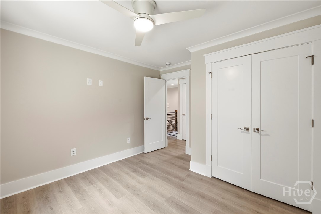 1090 Kenway Drive