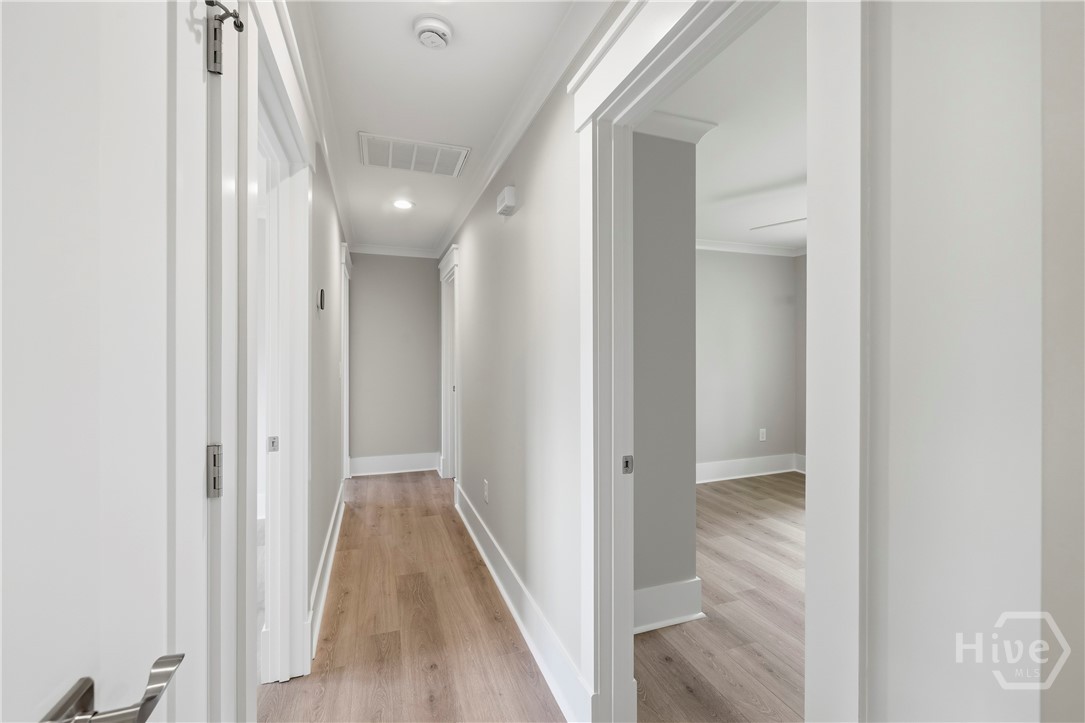 1090 Kenway Drive