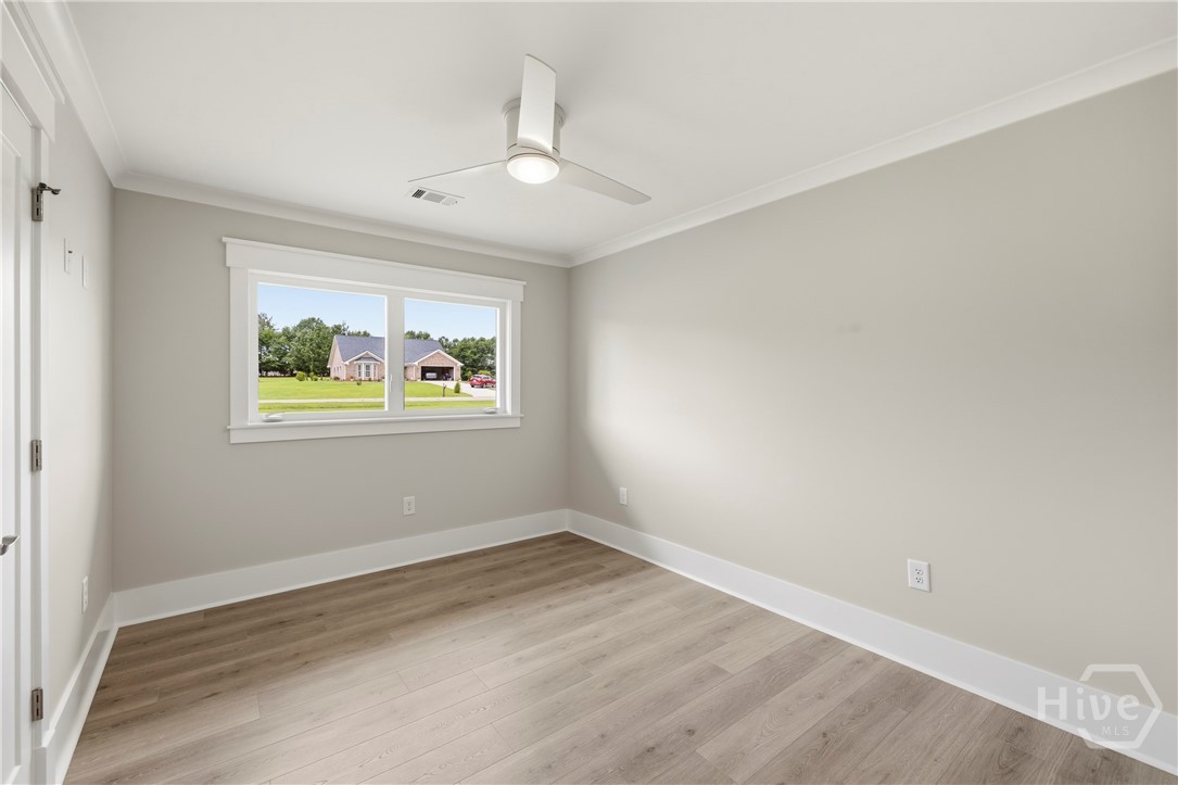 1090 Kenway Drive