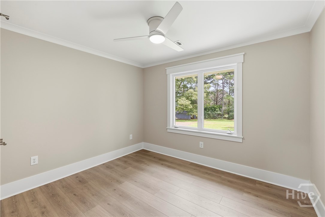 1090 Kenway Drive