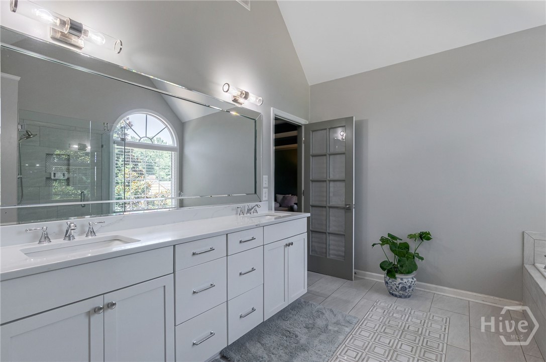 1120 Lake Welbrook Drive