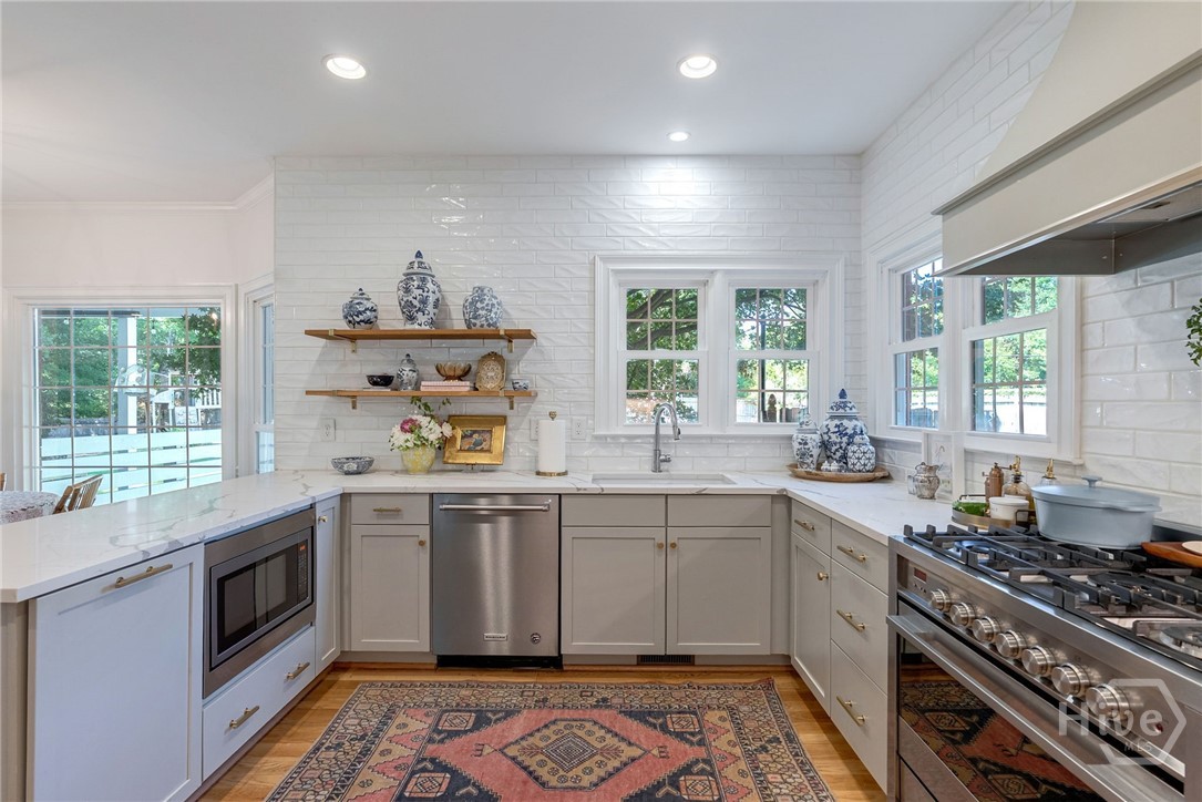 1120 Lake Welbrook Drive