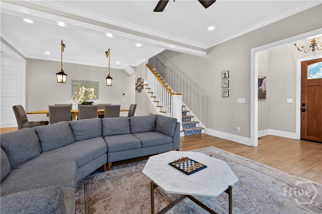 1596 Allens Way