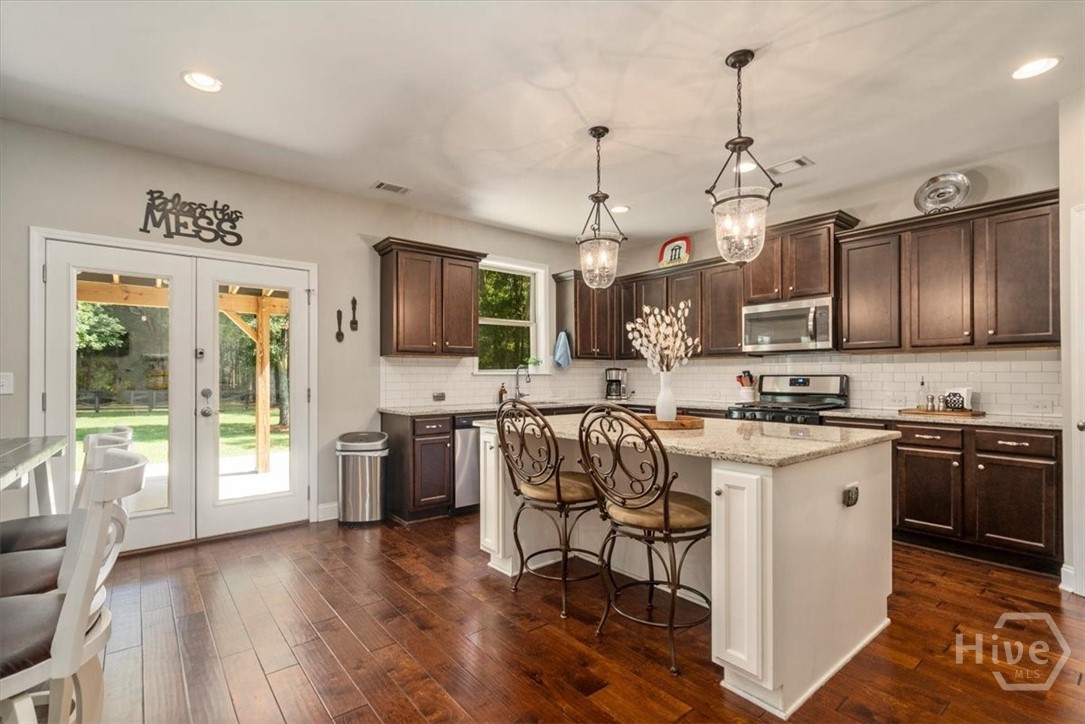 1517 Grove Brook Lane