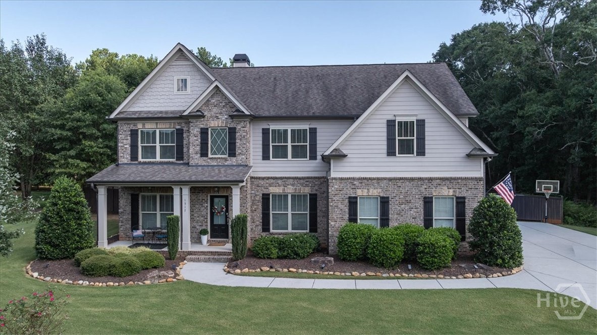 1517 Grove Brook Lane