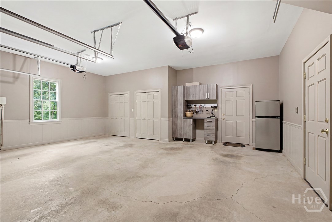 221 Hamilton Road