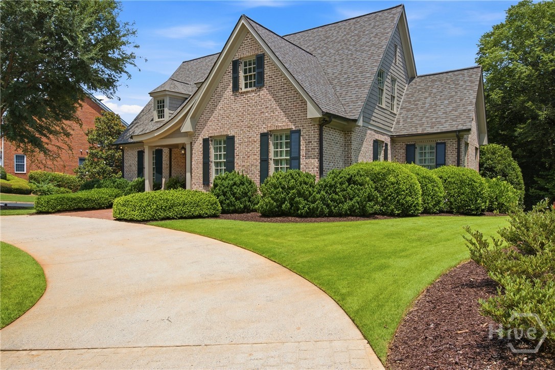 221 Hamilton Road