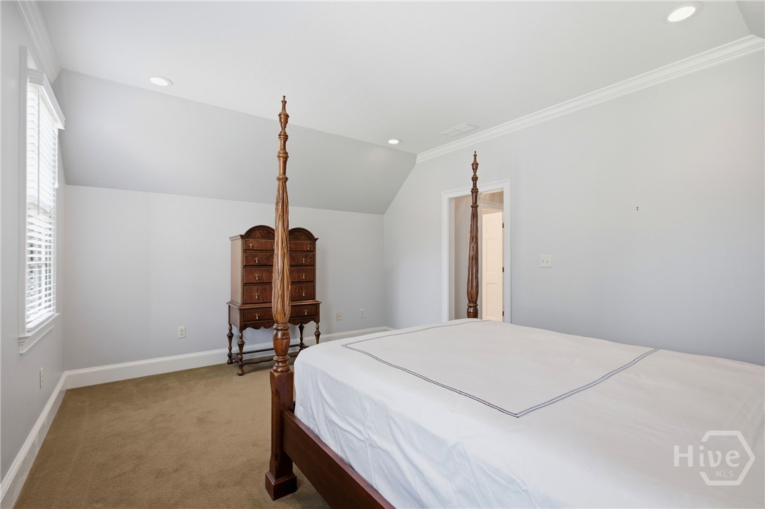221 Hamilton Road