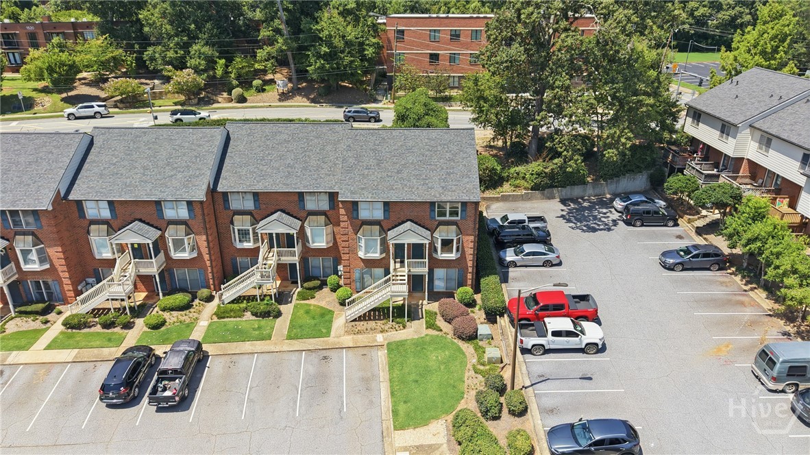 1515 S Lumpkin Street 222