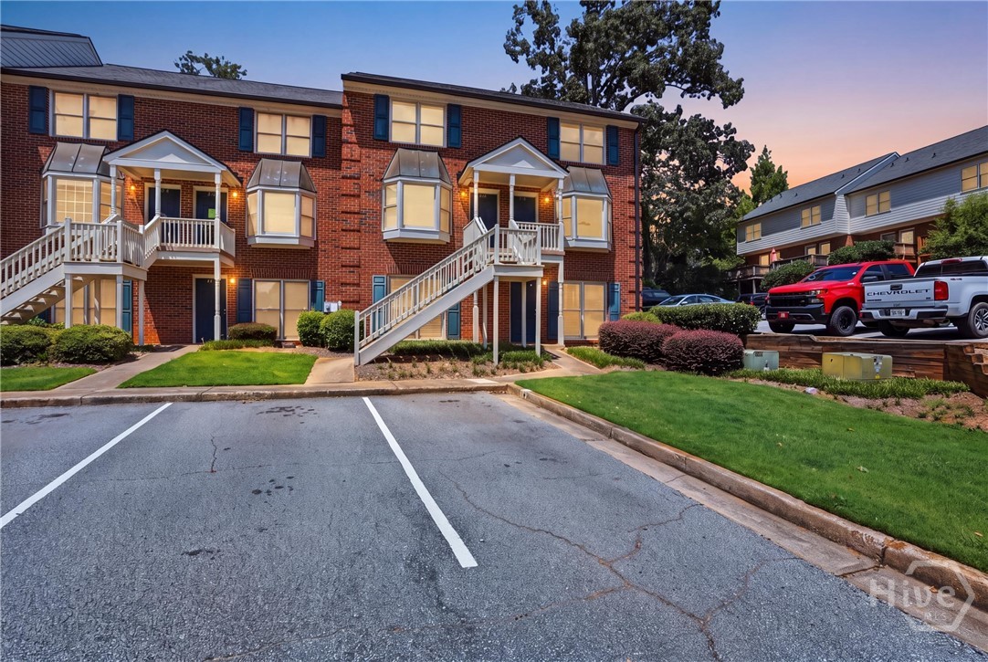 1515 S Lumpkin Street 222