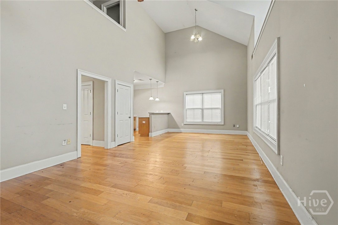 103 E Paces Drive