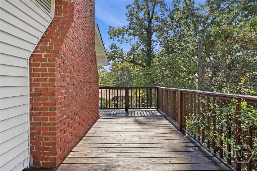 120 Maple Lane