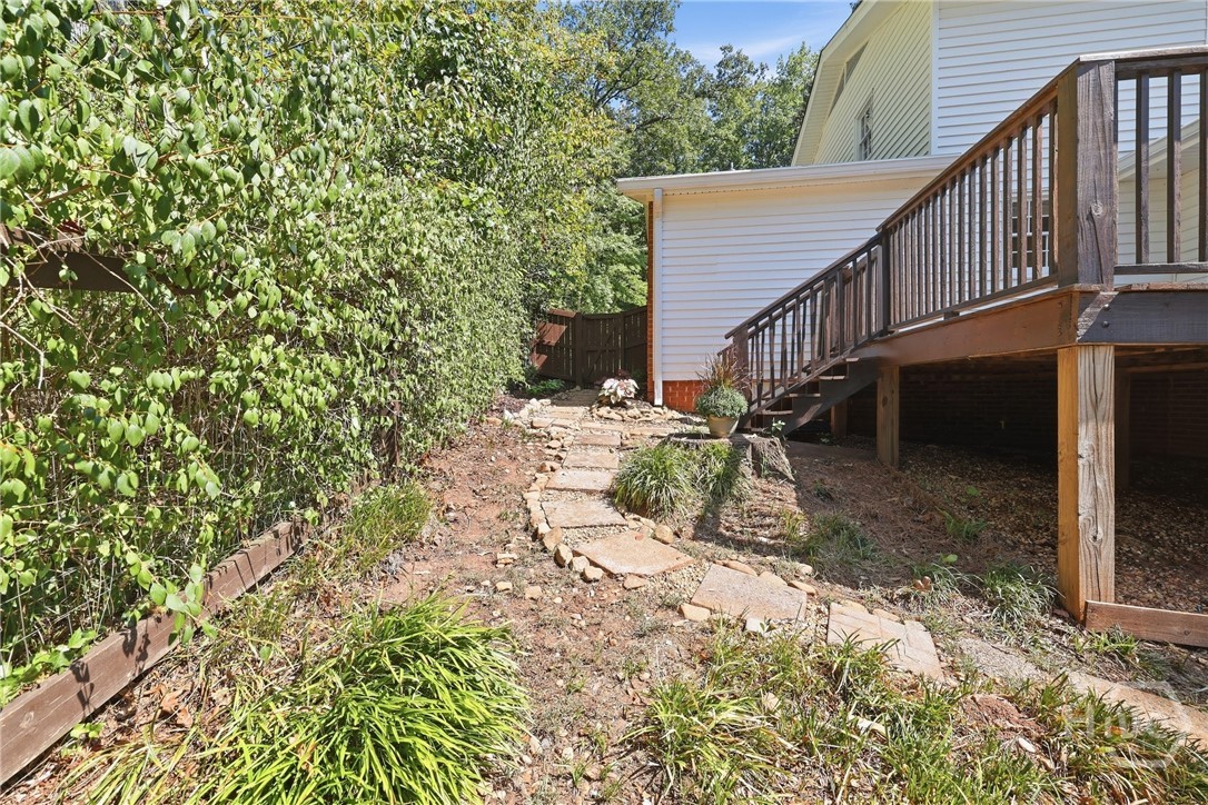 120 Maple Lane