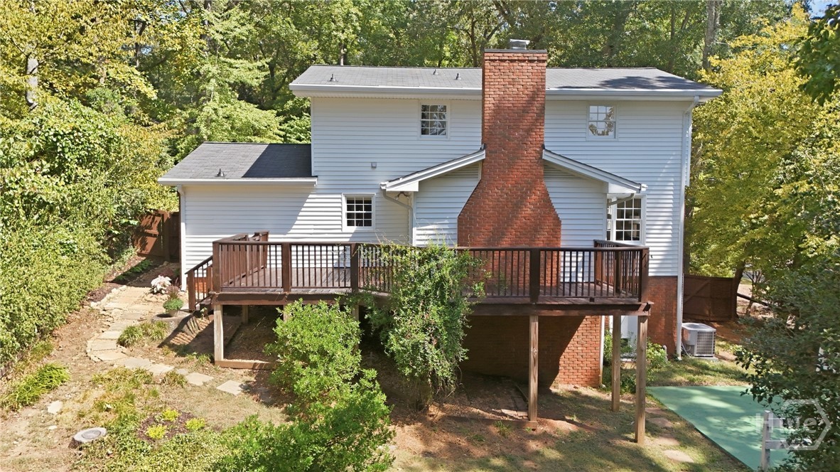 120 Maple Lane