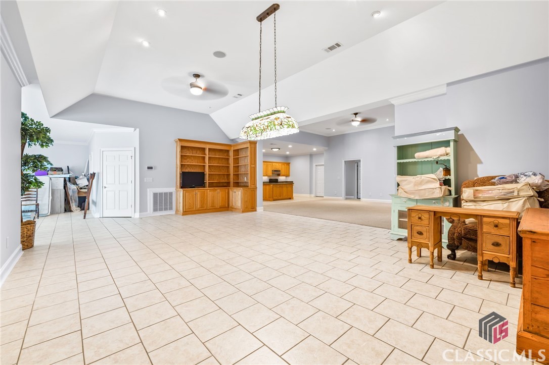 1193 Mallard Lake Drive