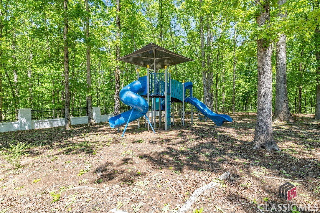 1193 Mallard Lake Drive