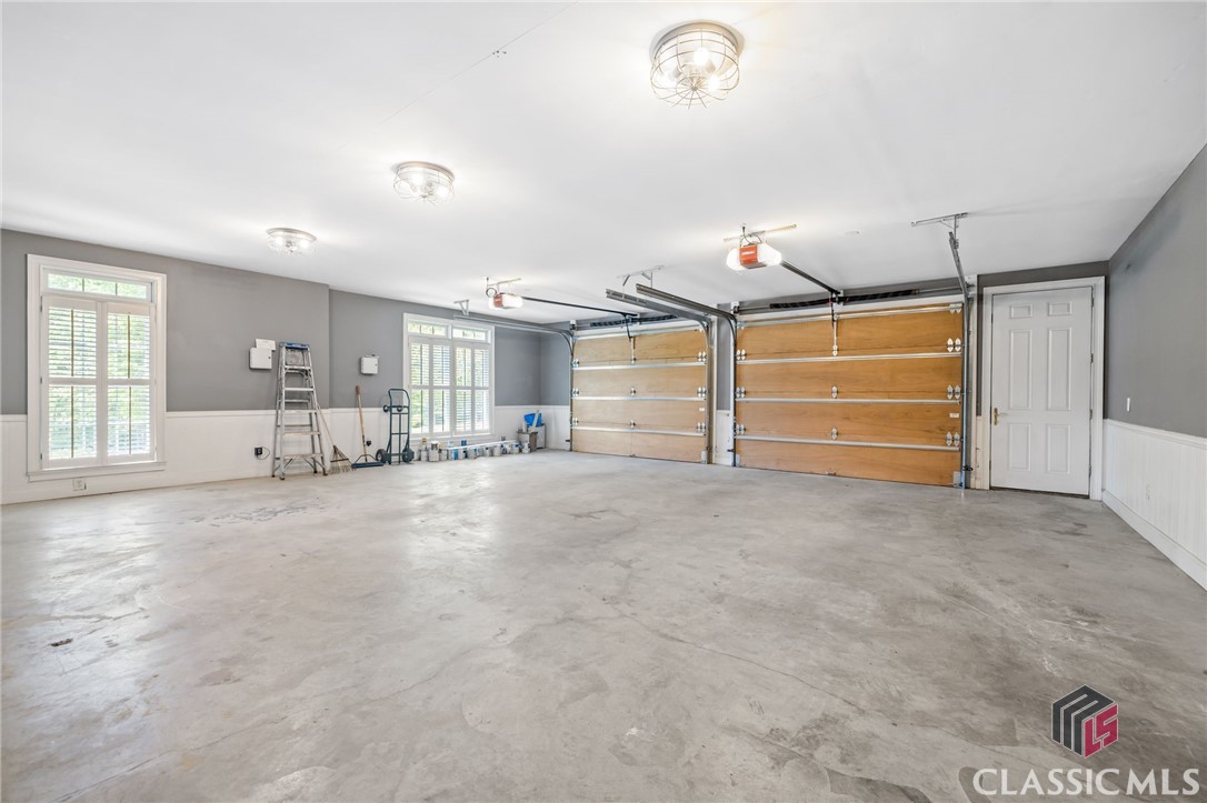 1193 Mallard Lake Drive